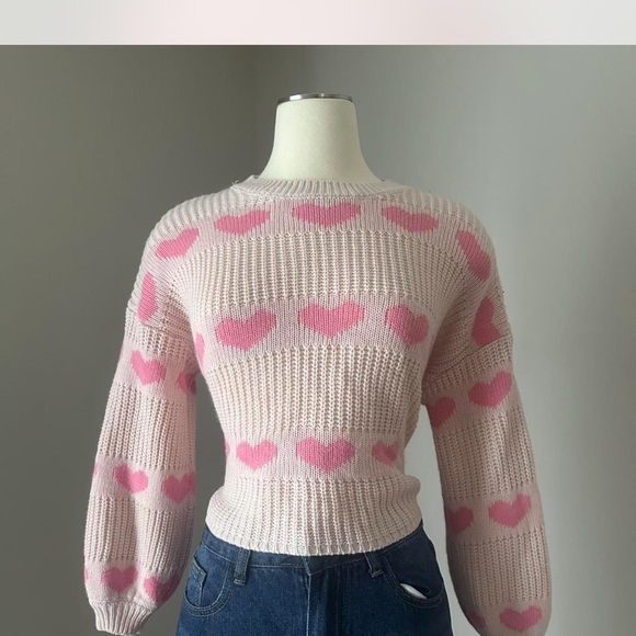 Sweaters - Pink Heart Patterned Women's Sweater